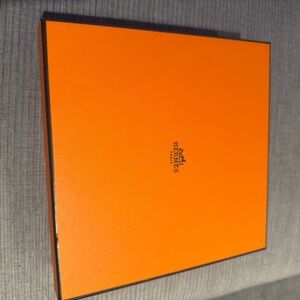 Hermes Orange Box